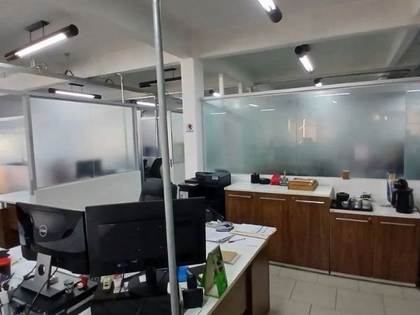Películas Fumê, Espelhada e Jateada em Boituva Películas Fumê, Espelhada e Jateada em Boituva